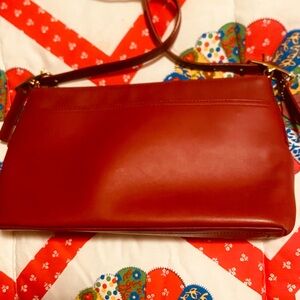 Elegant Red Leather Shoulder Bag